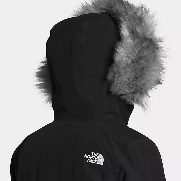 Women’s Arctic Parka - Picture 5 of 6